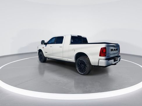New 2026 RAM 2500 Limited AWD/4WD image 6