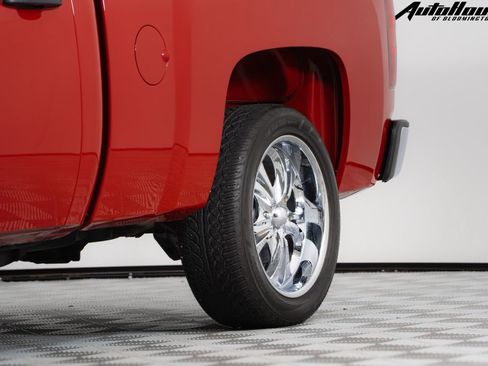 Used 2011 Chevrolet Silverado 1500 W/T w/ LS Package RWD image 20