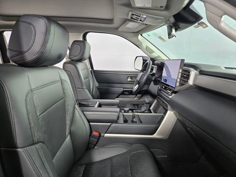 Used 2022 Toyota Tundra Limited w/ TRD Off-Road Package image 16