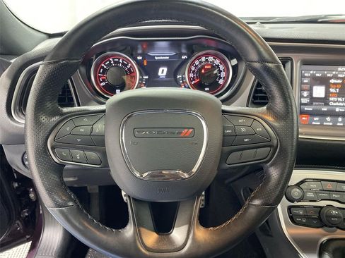 Used 2022 Dodge Challenger R/T Scat Pack image 11