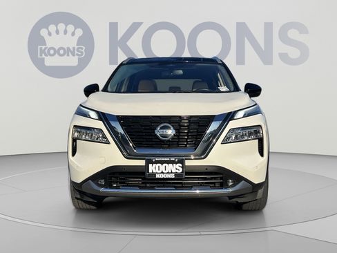 Used 2021 Nissan Rogue Platinum FWD image 19