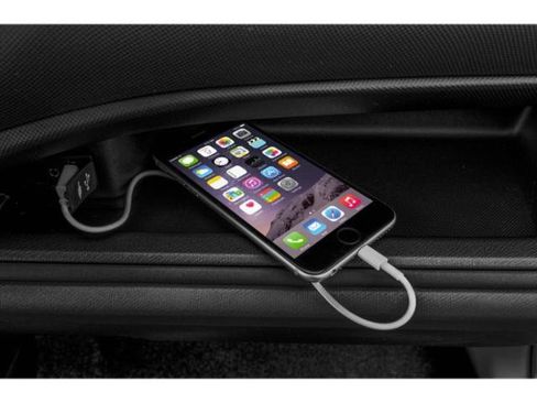 Used 2015 Toyota Prius C Three image 17