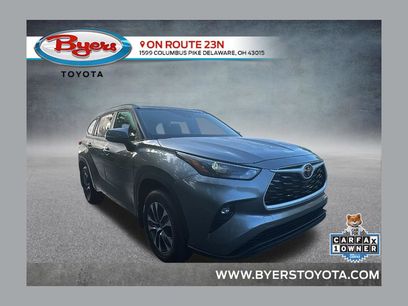 Used 2025 Toyota Highlander XLE