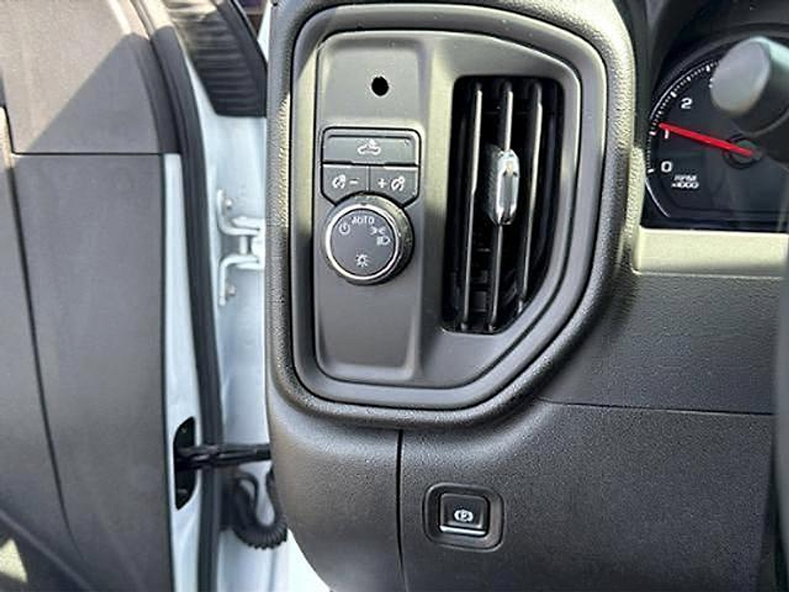 Used 2022 Chevrolet Silverado 2500 W/T w/ WT Fleet Convenience Package RWD image 11