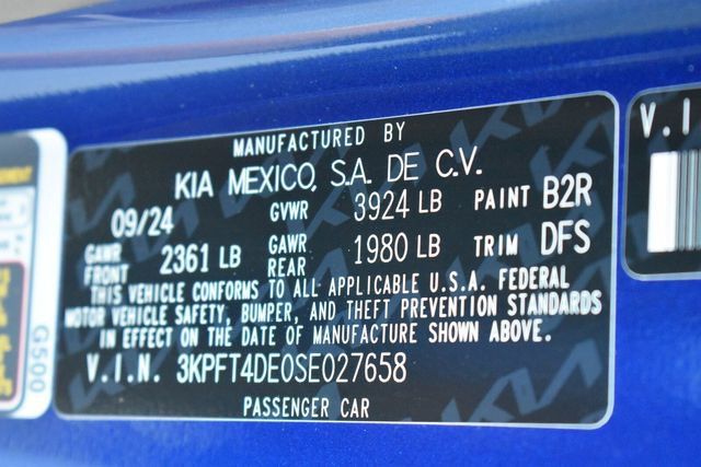 Certified 2025 Kia K4 FWD image 32