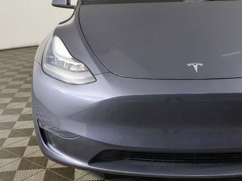 Used 2023 Tesla Model Y Long Range AWD/4WD image 15