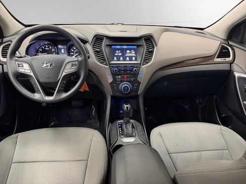Used 2017 Hyundai Santa Fe Sport AWD/4WD image 10