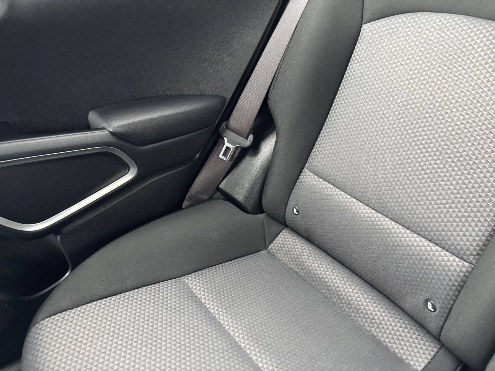 Used 2025 Kia Soul LX w/ LX Technology Package FWD image 36