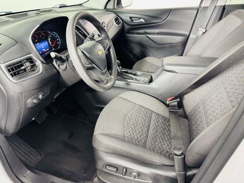 Used 2023 Chevrolet Equinox LT FWD image 5