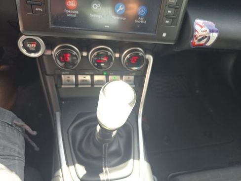 Used 2023 Toyota GR86 image 24