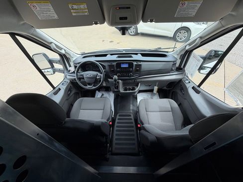Used 2024 Ford Transit 250 148 Medium Roof Extended AWD w/ Interior Upgrade Package image 34