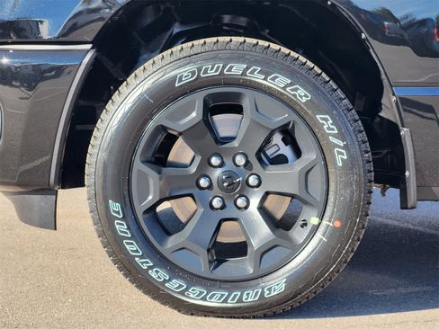 New 2026 RAM 1500 Express image 7