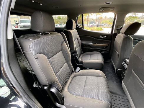 Used 2020 GMC Acadia SLE w/ LPO, Floor Liner Package image 19