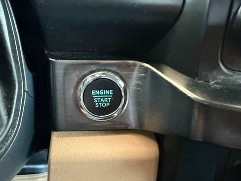 Used 2024 Ford F250 Lariat w/ Lariat Ultimate Package AWD/4WD image 21