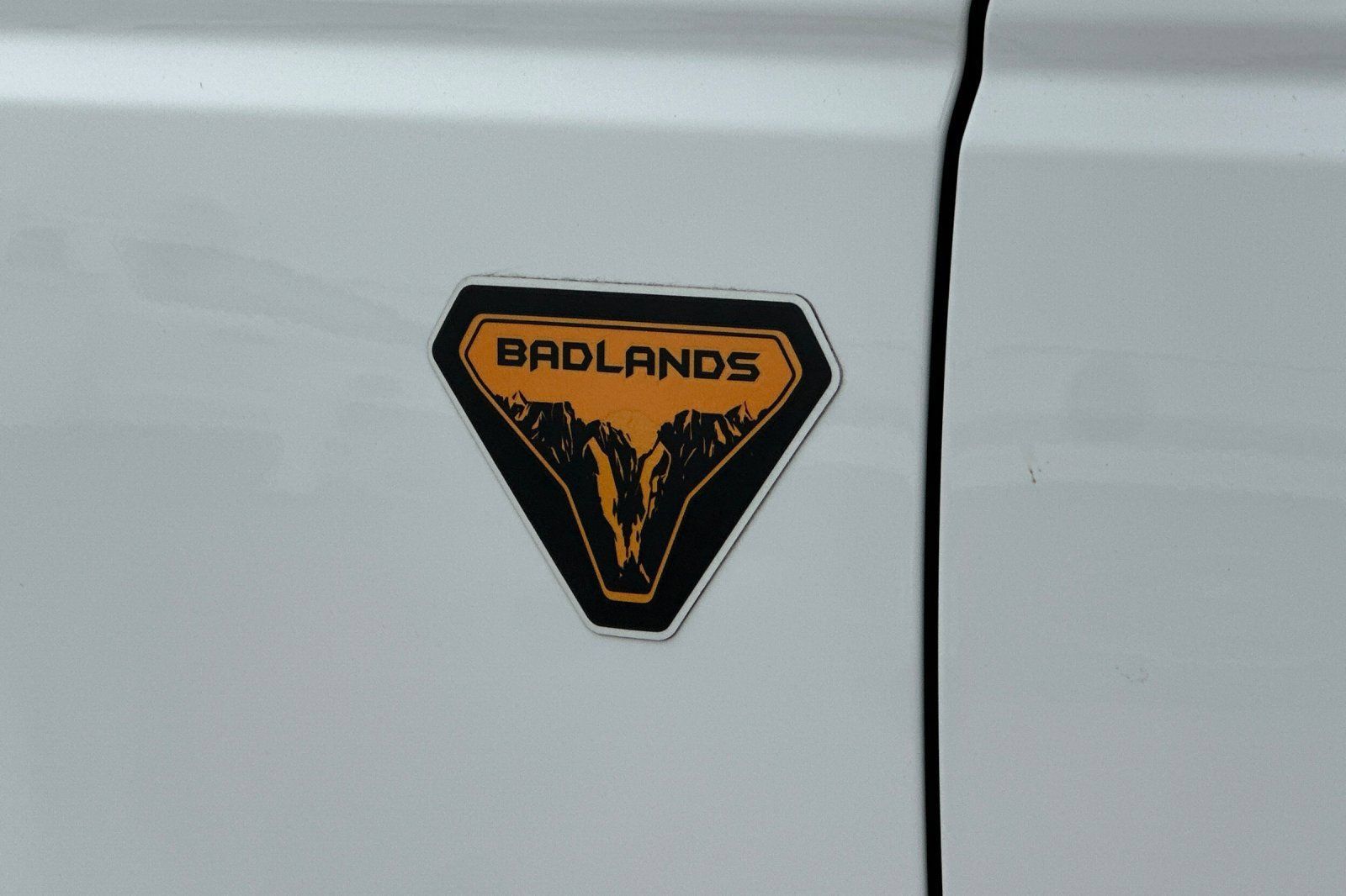 Used 2025 Ford Bronco Badlands AWD/4WD image 34