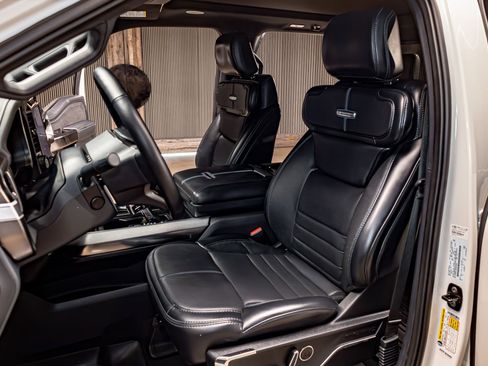 Used 2024 Ford F150 Platinum w/ Equipment Group 702A High image 24