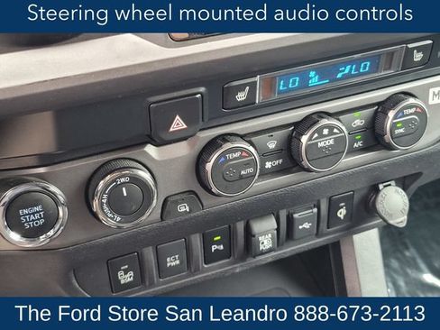 Used 2021 Toyota Tacoma TRD Off-Road w/ TRD Premium Off Road Package AWD/4WD image 25