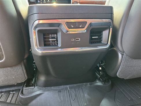 New 2026 GMC Sierra 2500 Denali Ultimate image 23