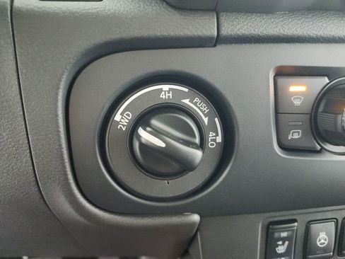 New 2026 Nissan Frontier PRO-4X w/ Pro Premium Package AWD/4WD image 30
