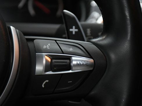 Used 2013 BMW M6 Coupe image 17