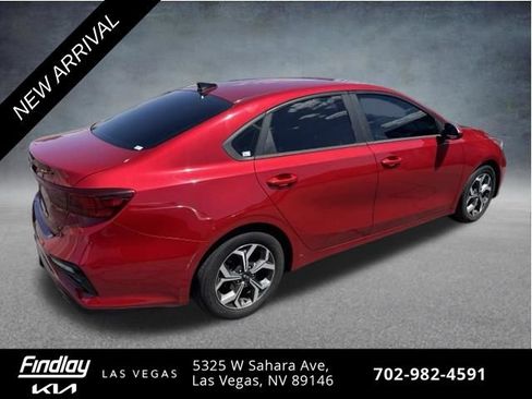 Used 2019 Kia Forte LXS FWD image 2