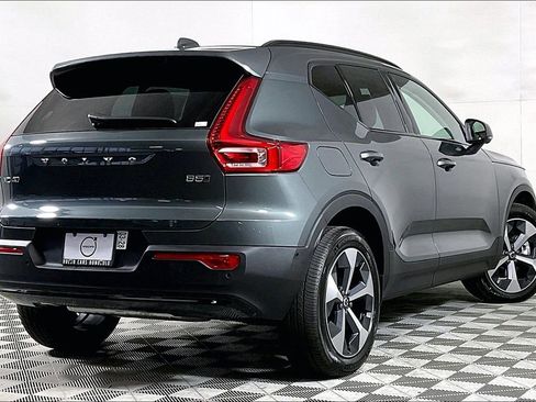 New 2026 Volvo XC40 B5 Plus w/ Protection Package Premier AWD/4WD image 2