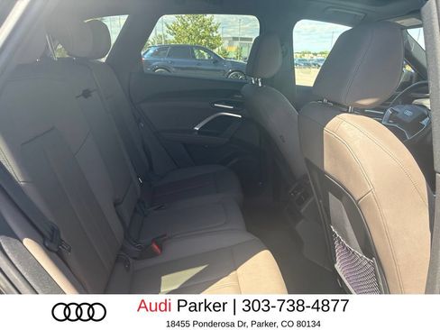 Used 2025 Audi Q5 Premium Plus w/ Premium Plus AWD/4WD image 8