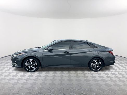 Used 2023 Hyundai Elantra Limited FWD image 8