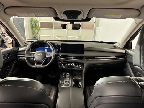 Used 2025 INFINITI QX60 Luxe AWD/4WD image 31