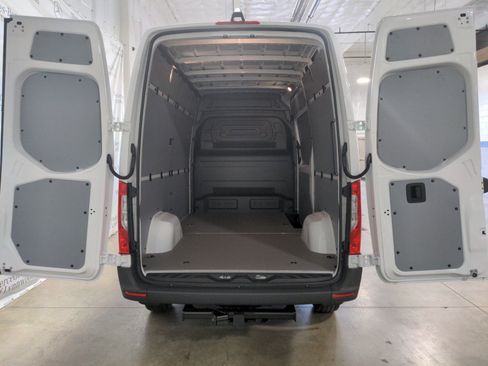 New 2025 Mercedes-Benz Sprinter 2500 image 14