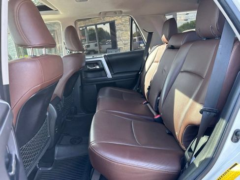 Used 2019 Toyota 4Runner Limited AWD/4WD image 39