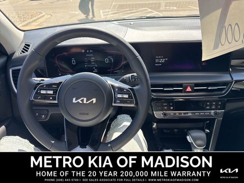 Used 2026 Kia Seltos S AWD/4WD image 17