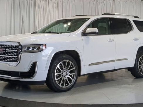 Used 2023 GMC Acadia Denali w/ Denali Technology Package AWD/4WD image 5