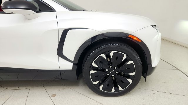 Used 2024 Chevrolet Blazer EV RS RWD image 23