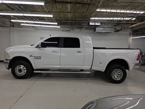 Used 2014 RAM 3500 Laramie AWD/4WD image 6