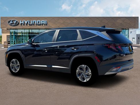 New 2026 Hyundai Tucson Blue SE AWD/4WD image 4