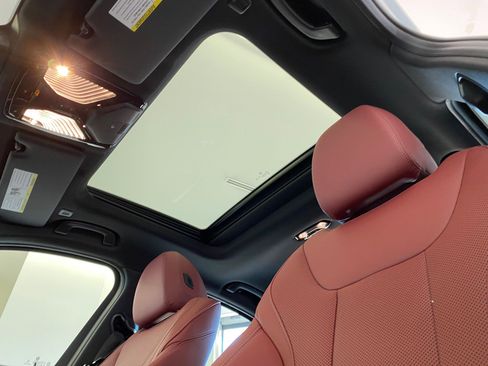 New 2026 BMW 330i xDrive Sedan w/ M Sport Package image 14