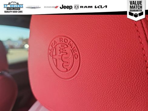 Used 2024 Alfa Romeo Stelvio Veloce AWD/4WD image 15