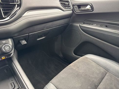 Used 2022 Dodge Durango GT image 40