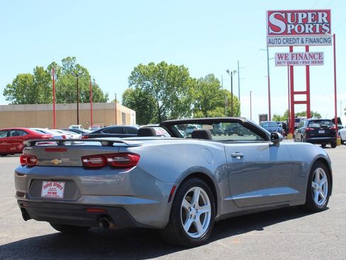Used 2020 Chevrolet Camaro LT RWD image 7