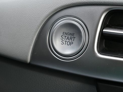 Used 2025 Hyundai Palisade SEL FWD image 17