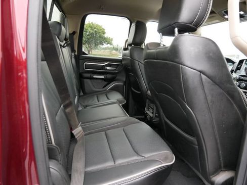 Used 2019 RAM 1500 Laramie AWD/4WD image 17