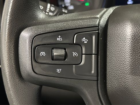 Used 2023 Chevrolet Silverado 1500 Custom image 23