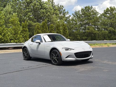 Used 2026 MAZDA MX-5 Miata RF Grand Touring RWD image 46