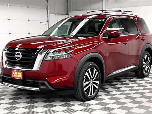 New 2025 Nissan Pathfinder Platinum w/ Cargo Package image 2