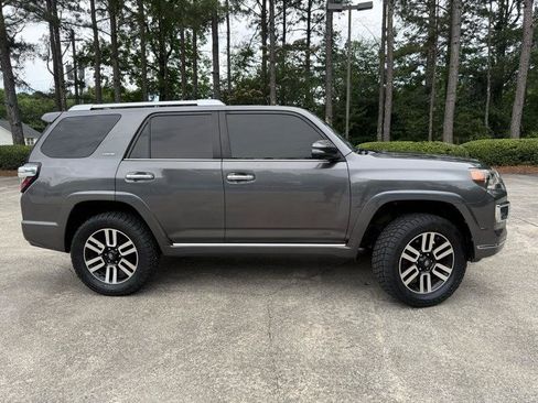Used 2016 Toyota 4Runner Limited AWD/4WD image 5