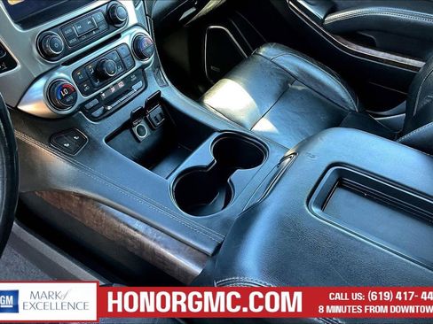 Used 2020 Chevrolet Tahoe LT AWD/4WD image 18