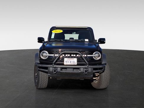 Used 2021 Ford Bronco First Edition AWD/4WD image 2