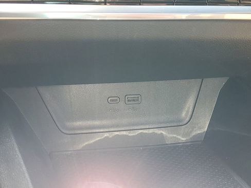 Certified 2025 Chevrolet Equinox ACTIV w/ Convenience Package III FWD image 35