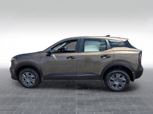 New 2026 Nissan Kicks S FWD image 3